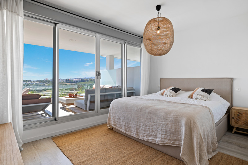 Comfort & Style: Ground Floor Apartment for Long-Term Rent in Cancelada