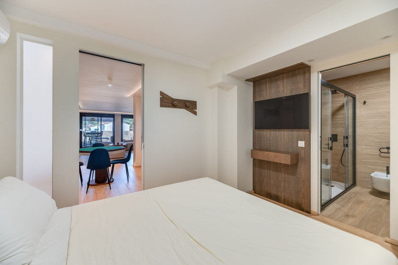Elegant Townhouse for Long-Term Rent in Nueva Andalucía
