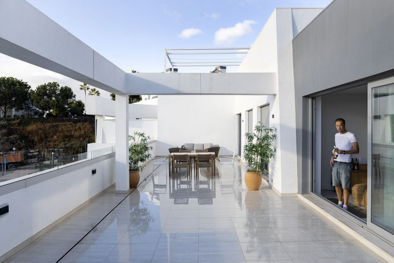 Exclusive Penthouse with Style on the New Golden Mile