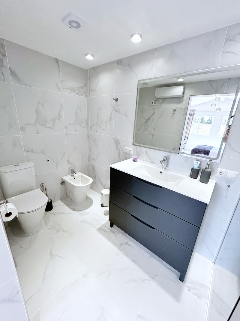 Comfort & Lifestyle: Semi-Detached House for Long-Term Rent in Mijas Costa