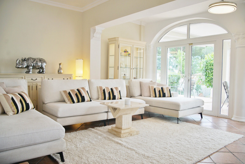 Comfort & Lifestyle: Semi-Detached House for Long-Term Rent in Mijas Costa