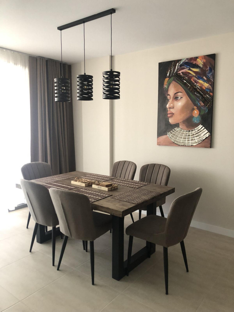 Comfort & Location: Middle Floor Apartment for Long-Term Rental on the New Golden Mile