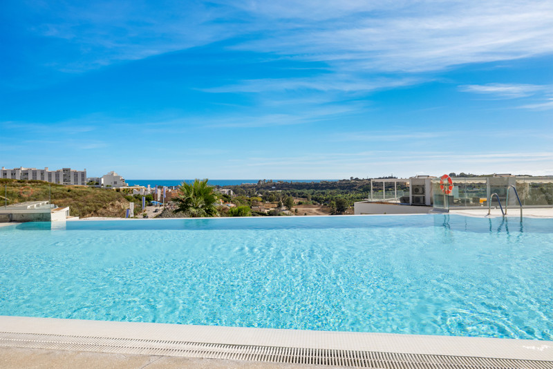 Comfort & Style: Ground Floor Apartment for Long-Term Rent in Cancelada