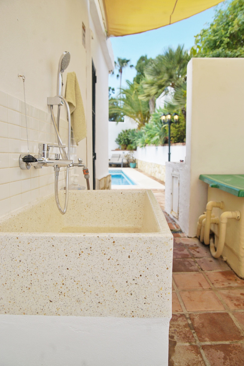 Comfort & Lifestyle: Semi-Detached House for Long-Term Rent in Mijas Costa