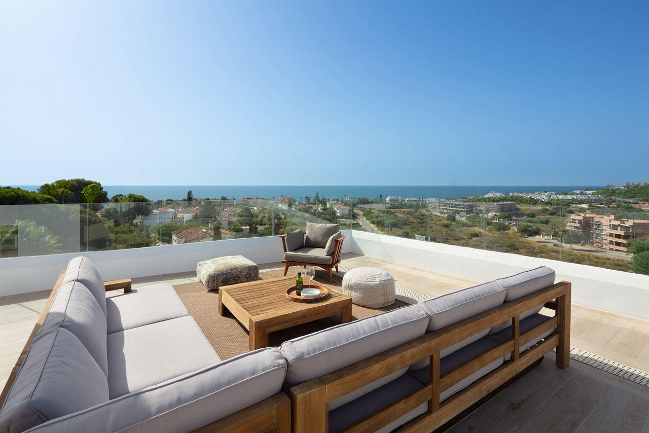 Elegant Penthouse Available for Long-Term Rent in One80