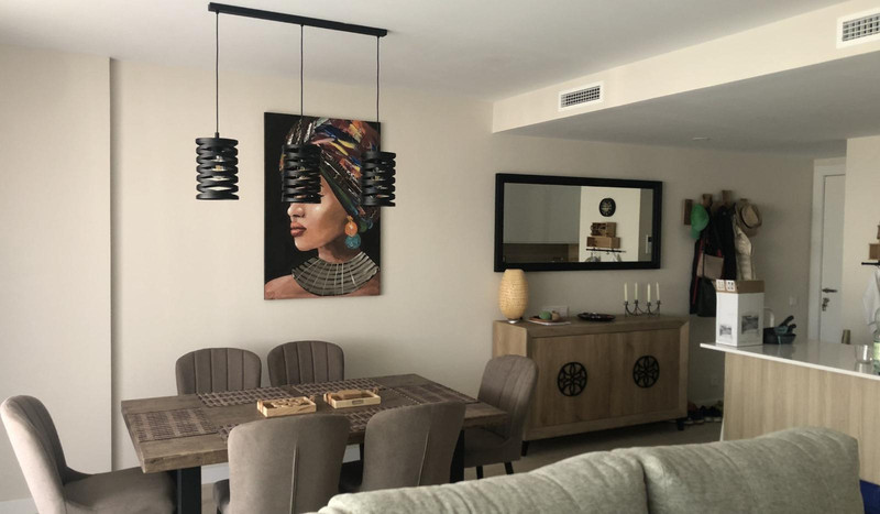 Comfort & Location: Middle Floor Apartment for Long-Term Rental on the New Golden Mile