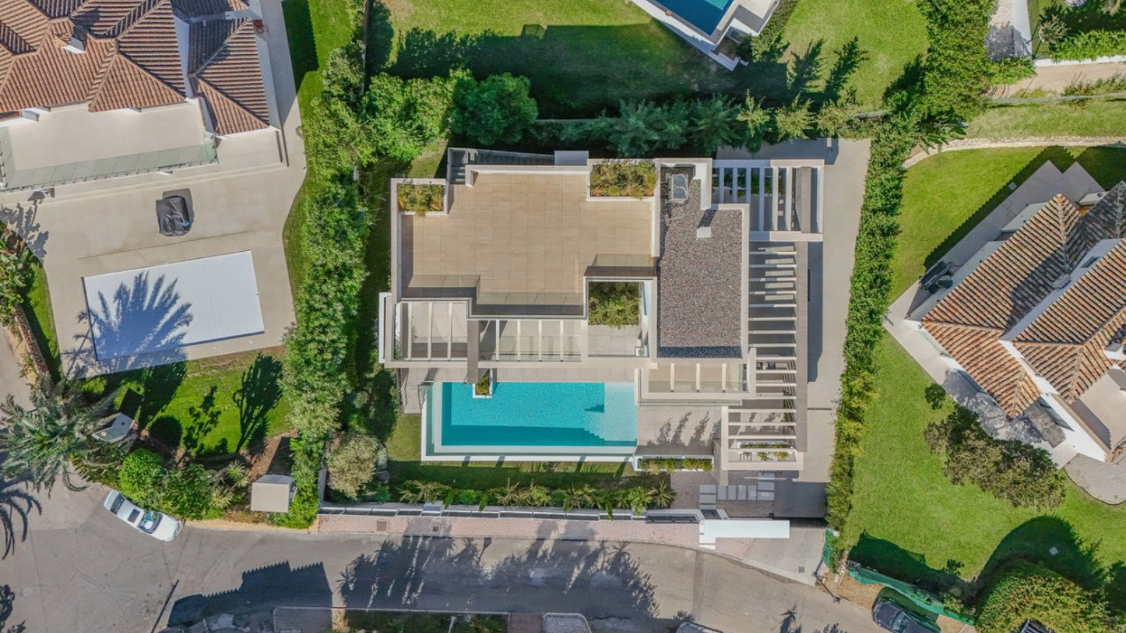 Premium Villa for Sale in Marbesa – Just Steps from the Beach