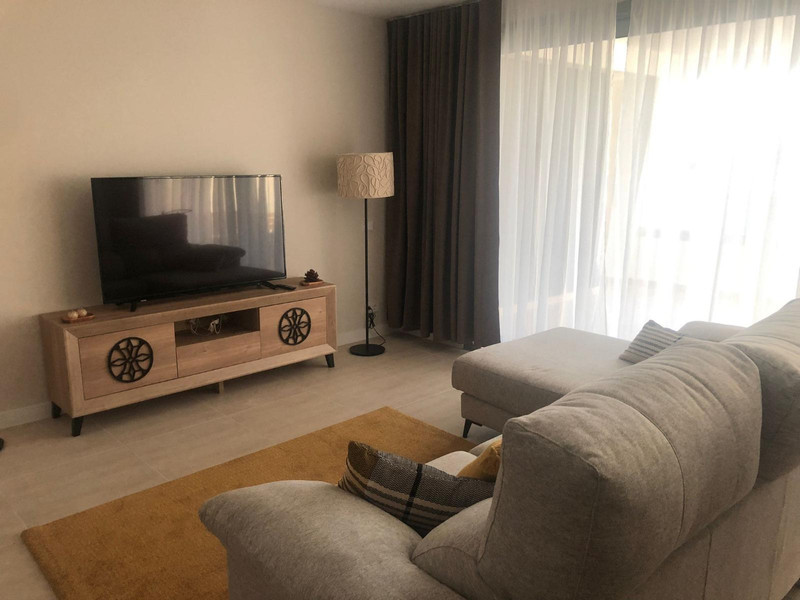 Comfort & Location: Middle Floor Apartment for Long-Term Rental on the New Golden Mile