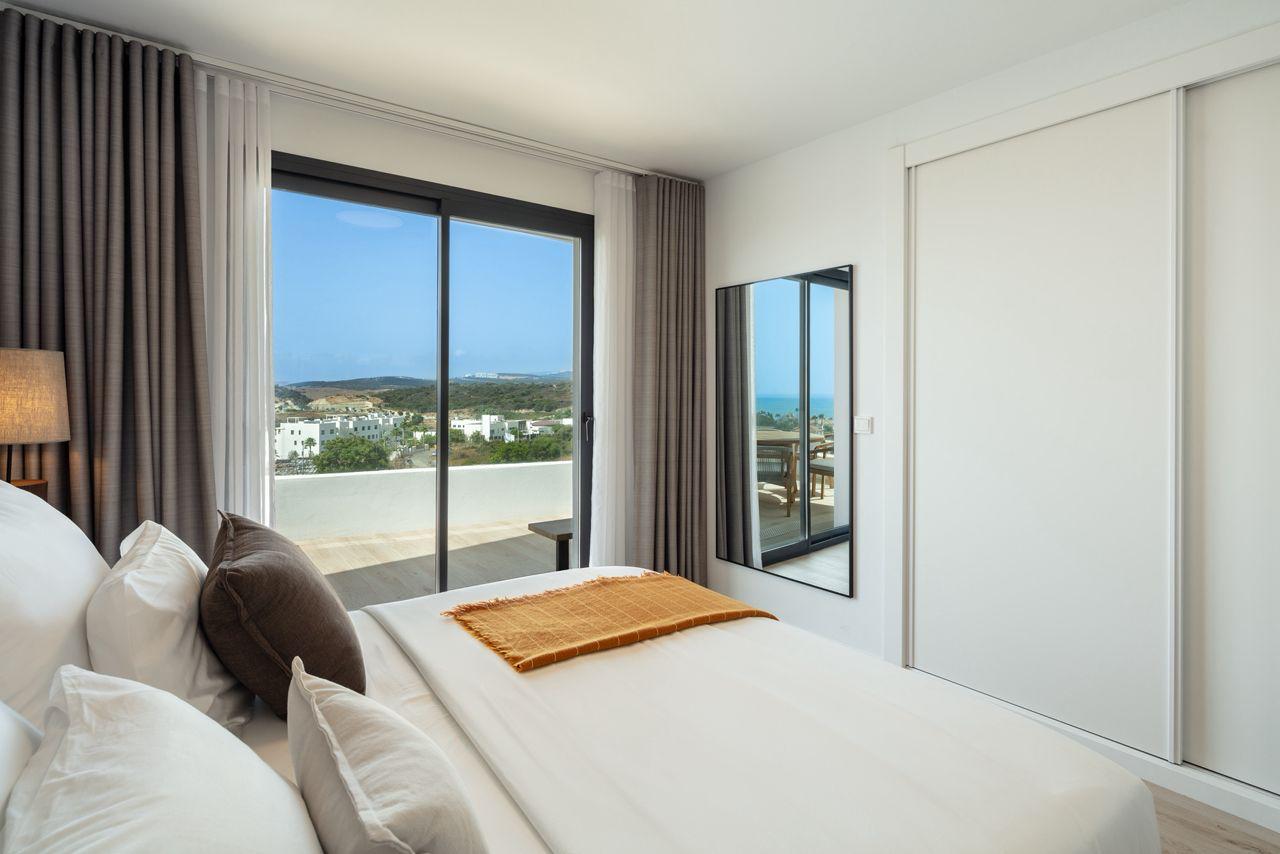 Elegant Penthouse Available for Long-Term Rent in One80