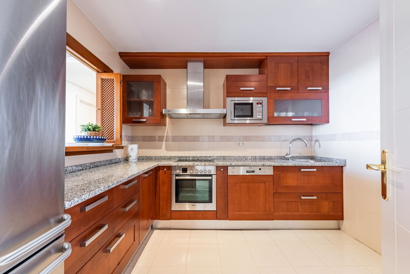 Middle Floor Apartment for Long-Term Rent in Atalaya