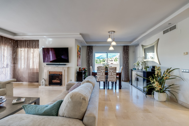 Exclusive Duplex Penthouse for Long-Term Rental in Estepona