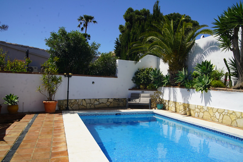 Comfort & Lifestyle: Semi-Detached House for Long-Term Rent in Mijas Costa
