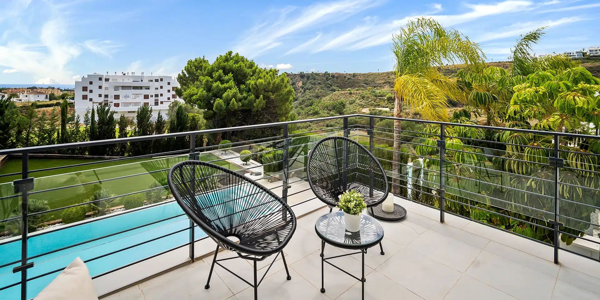 Enjoy Privacy & Comfort: Detached Villa for Long Term Rent in La Resina