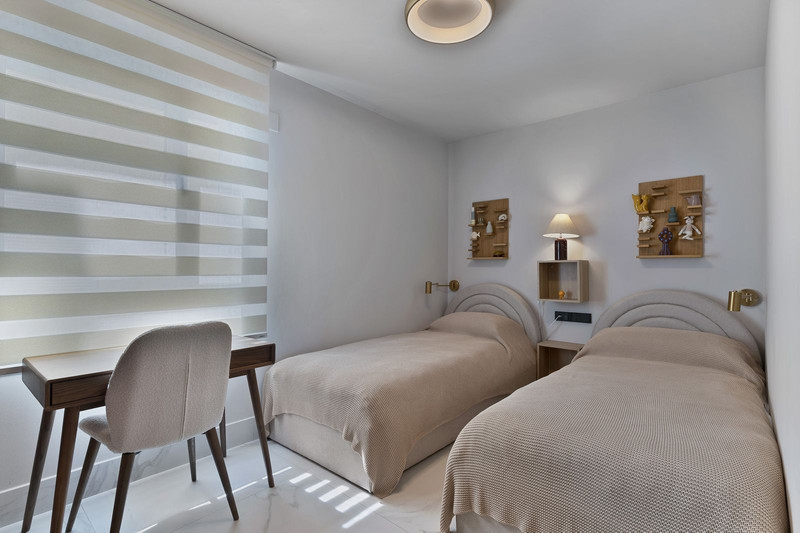 Comfort & Lifestyle: Middle Floor Apartment for Long-Term Rent in Nueva Andalucía