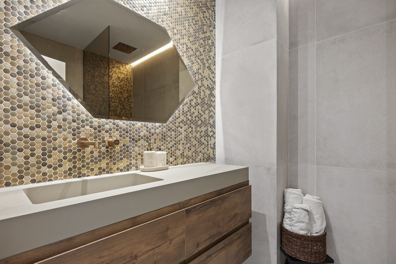 Bright Middle Floor Apartment for Long-Term Rental in La Quinta