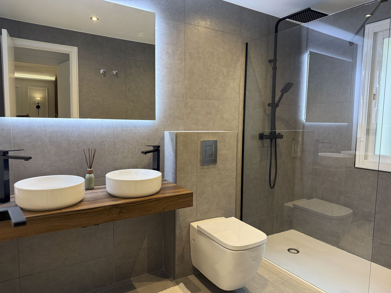 Beautiful Apartment for Sale in La Quinta – Peaceful Marbella Living