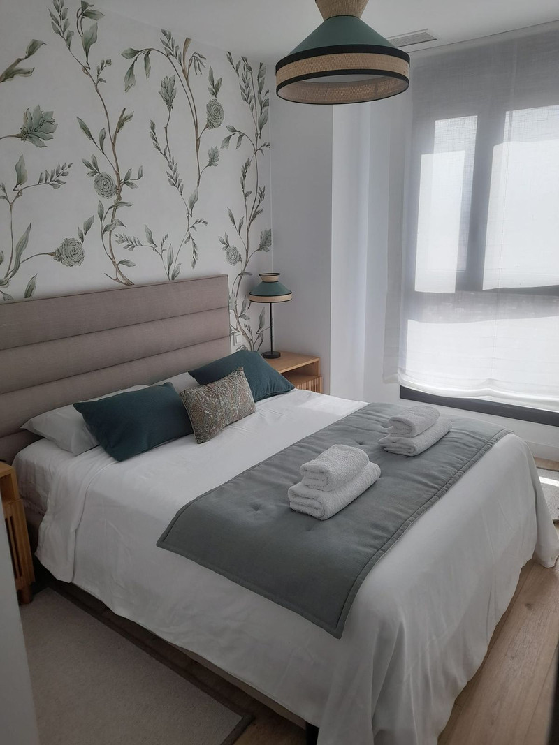 Middle Floor Apartment 2 Bedrooms 2 Bathrooms in Málaga