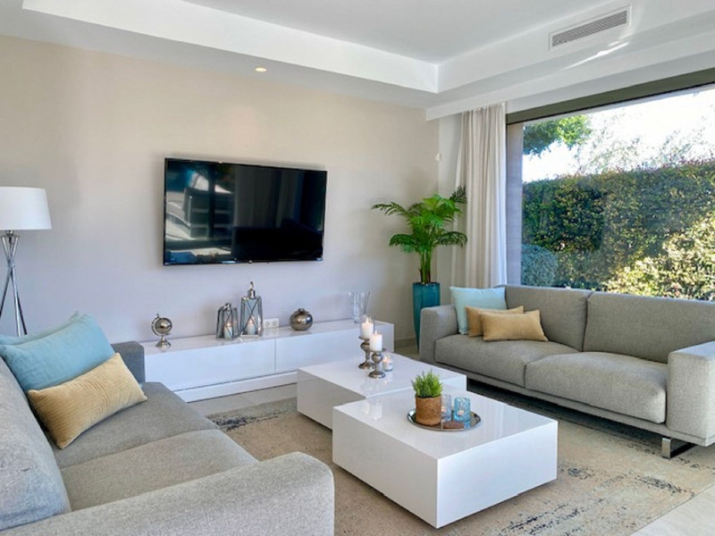 Your Dream Home in Estepona – Stunning Villa for Long-Term Rent