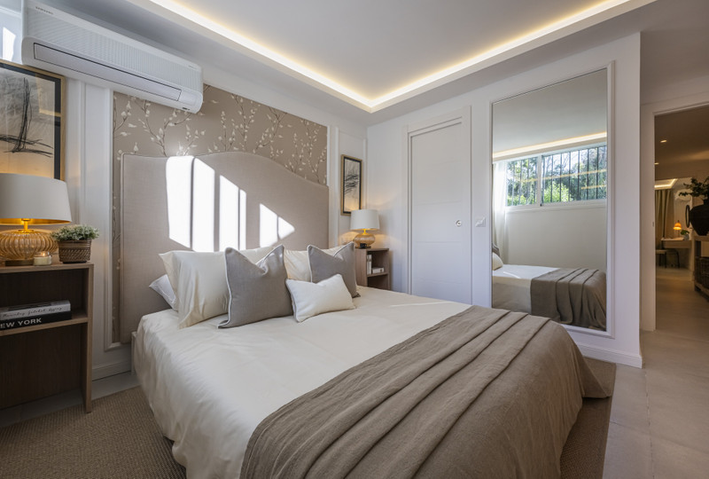 Elegant Townhouse for Sale in Aloha, Marbella