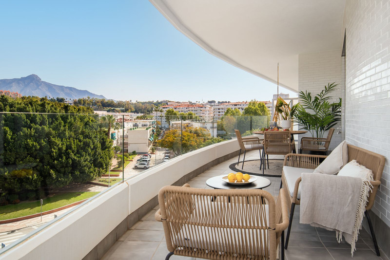 Beautiful Apartment for Sale in Nueva Andalucía – Live the Marbella Lifestyle
