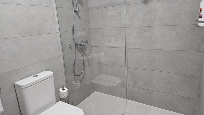 Middle Floor Apartment 2 Bedrooms 2 Bathrooms in Málaga