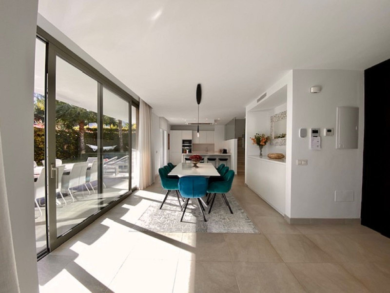 Your Dream Home in Estepona – Stunning Villa for Long-Term Rent