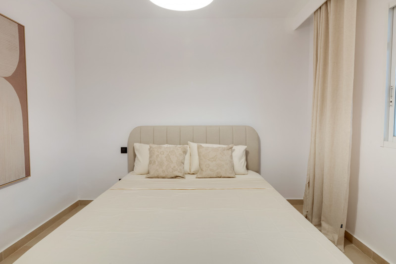 Stylish Apartment for Sale in Nueva Andalucía – Heart of Marbella’s Golf Valley