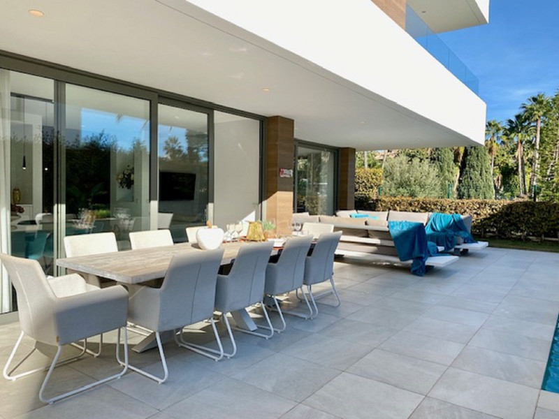 Your Dream Home in Estepona – Stunning Villa for Long-Term Rent