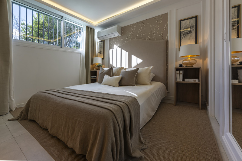 Elegant Townhouse for Sale in Aloha, Marbella