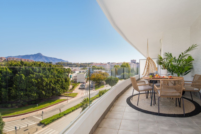 Beautiful Apartment for Sale in Nueva Andalucía – Live the Marbella Lifestyle