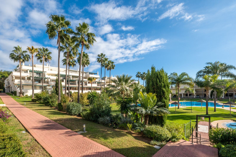 Exclusive Ground Floor Apartment for Sale in Nueva Andalucía – Marbella’s Prestigious Area
