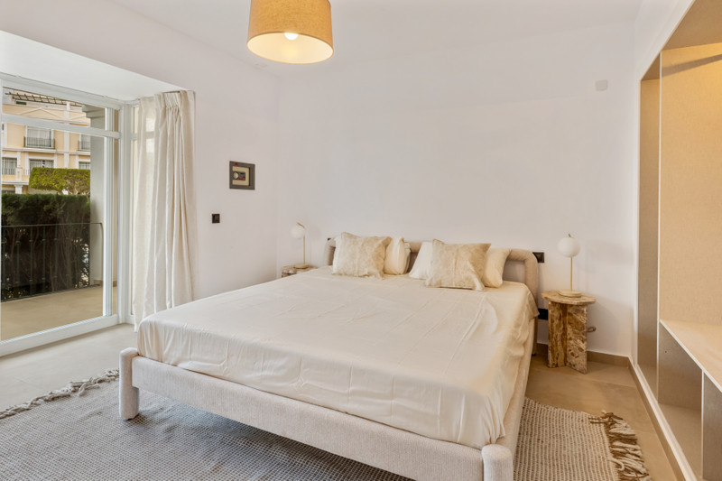 Stylish Apartment for Sale in Nueva Andalucía – Heart of Marbella’s Golf Valley