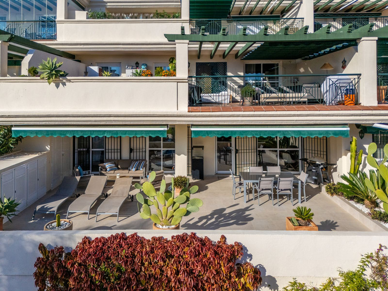 Exclusive Ground Floor Apartment for Sale in Nueva Andalucía – Marbella’s Prestigious Area