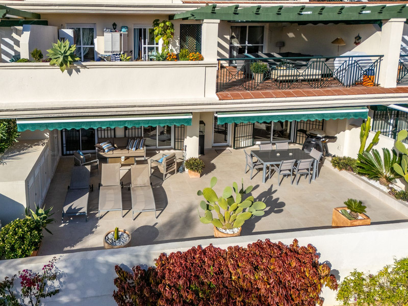 Exclusive Ground Floor Apartment for Sale in Nueva Andalucía – Marbella’s Prestigious Area