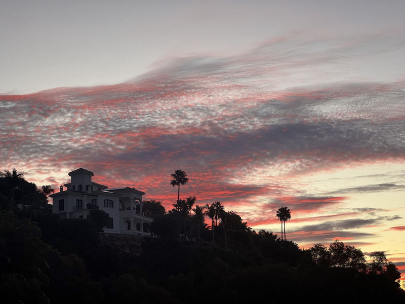 Beautiful Apartment for Sale in La Quinta – Peaceful Marbella Living