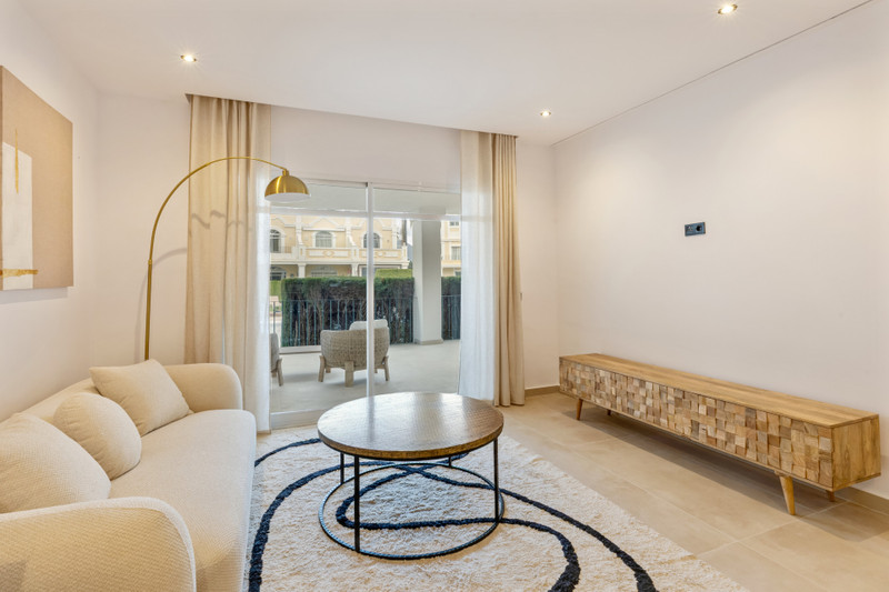 Stylish Apartment for Sale in Nueva Andalucía – Heart of Marbella’s Golf Valley
