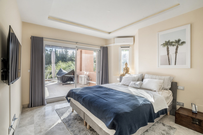 Stunning Mid-Floor Apartment for Sale in Nueva Andalucía, Marbella