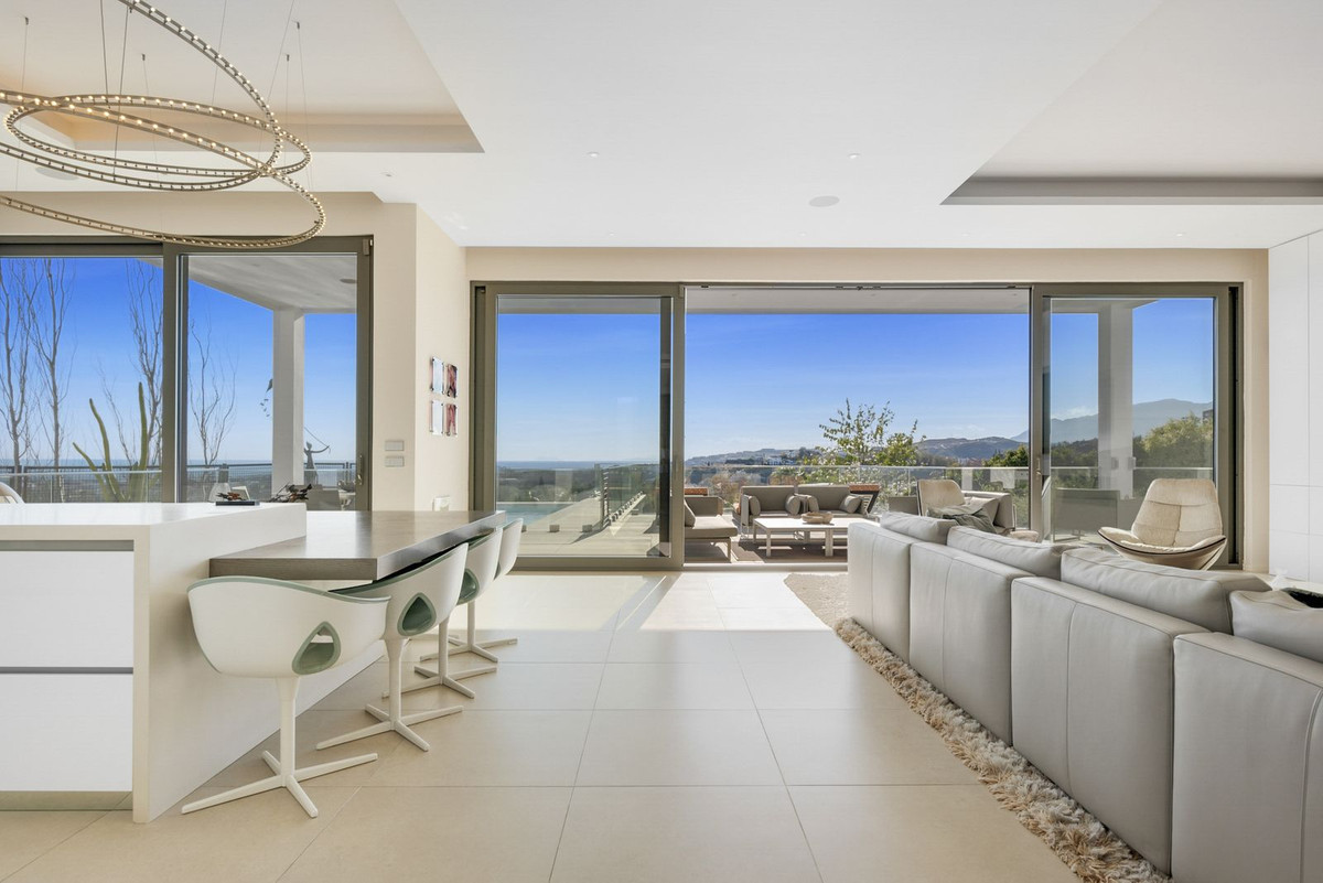 Stunning Villa for Sale – Luxury Living Awaits
