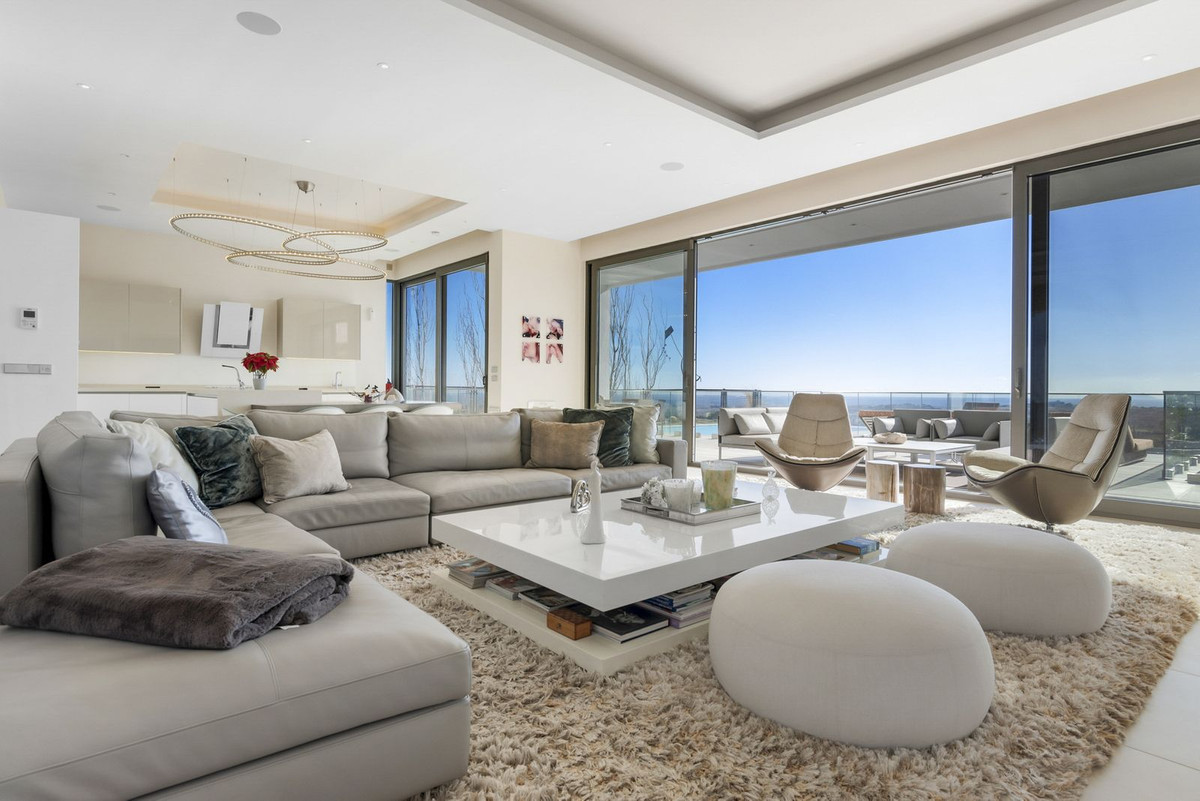 Stunning Villa for Sale – Luxury Living Awaits