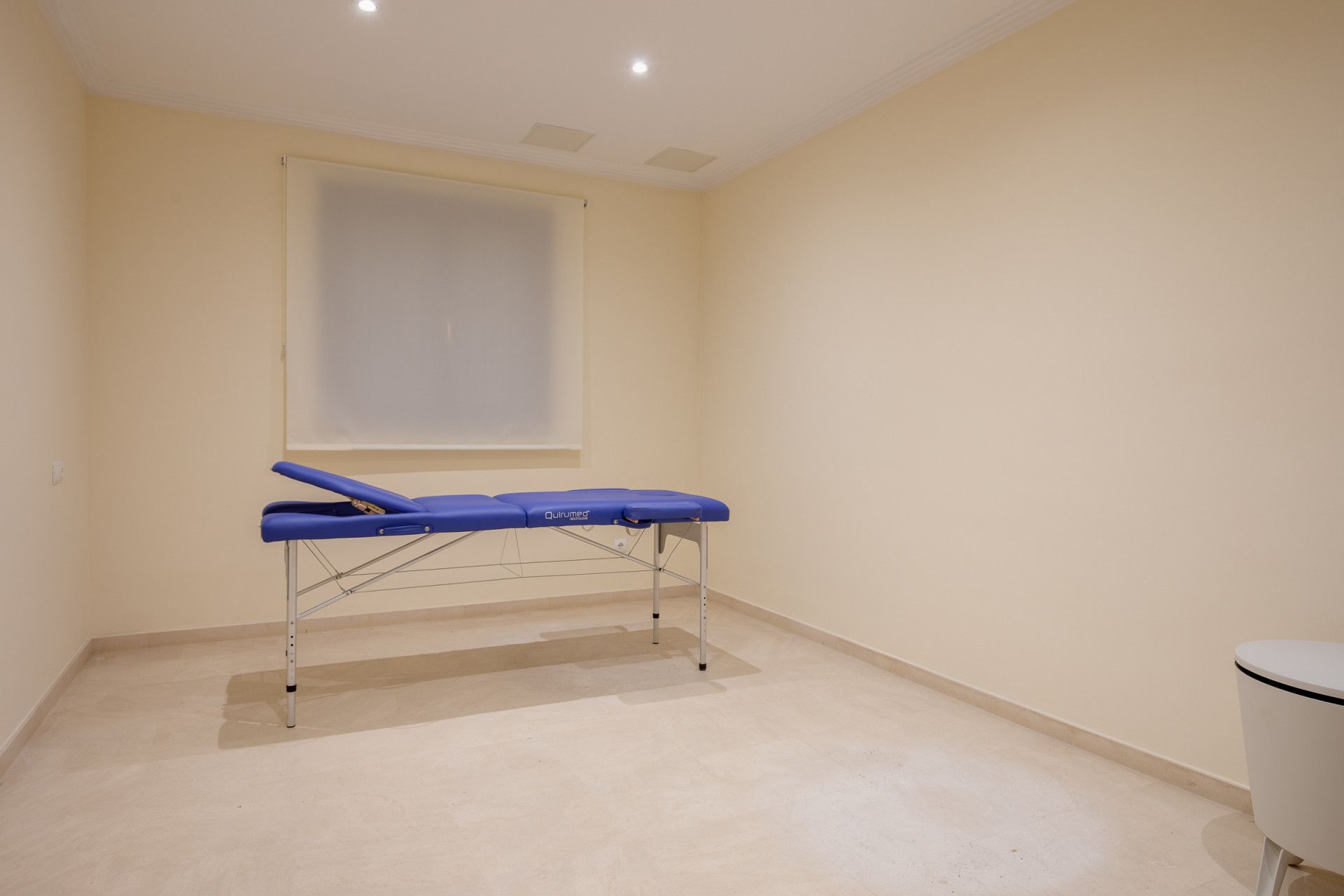 Beautiful Villa for Sale in Los Arqueros Golf – Frontline Golf Living