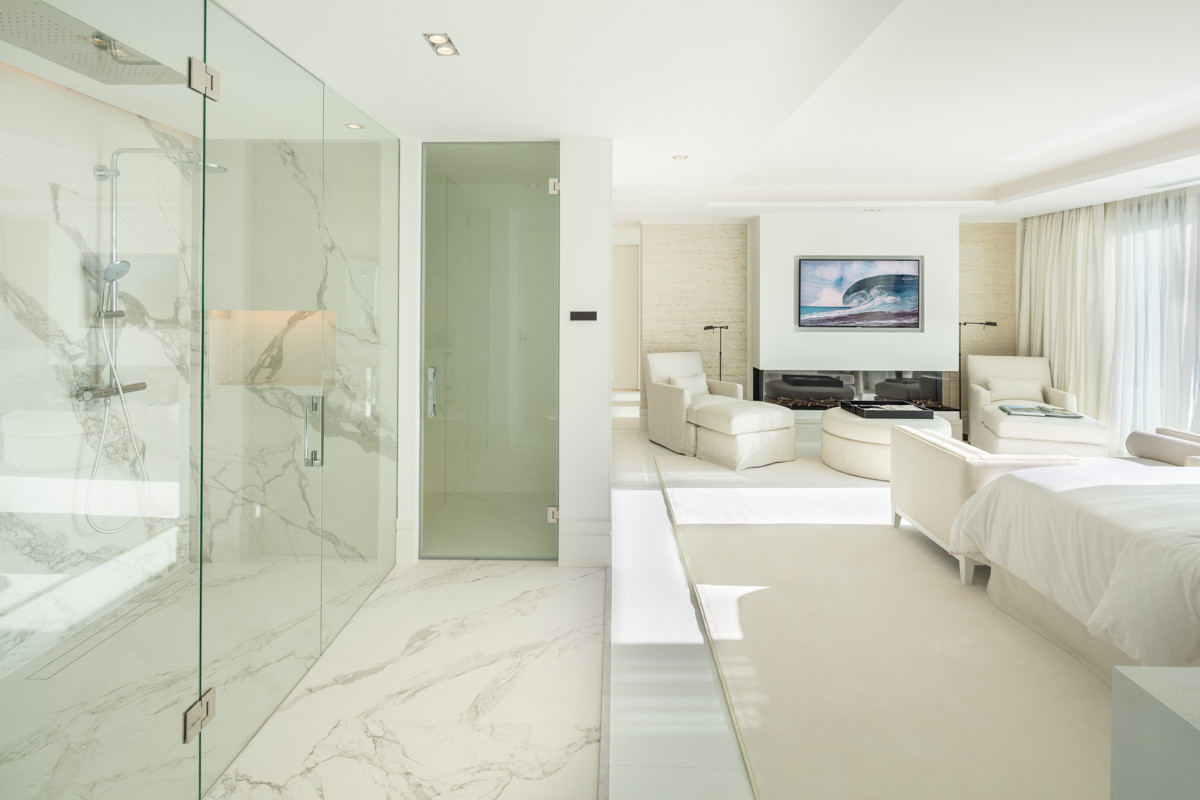 Luxury Panoramic Villa for Sale in La Cerquilla – Nueva Andalucía