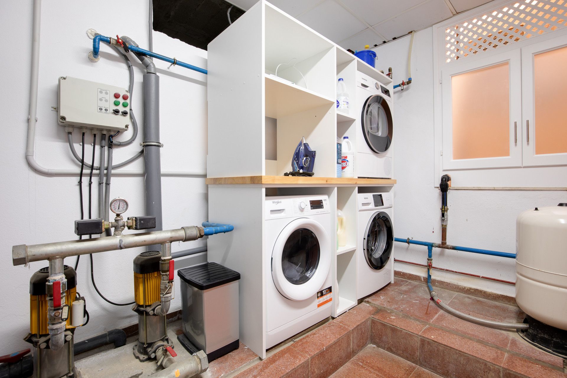 Beautiful Villa for Sale in Los Arqueros Golf – Frontline Golf Living