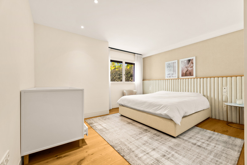 Luxury Duplex for Long-Term Rental on the Golden Mile