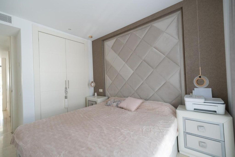 Top Floor Apartment for Long-Term Rent in Manilva