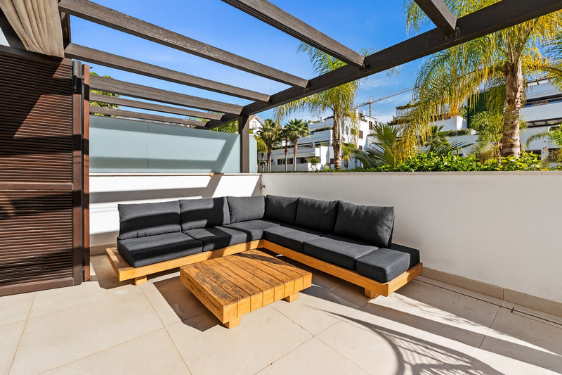 Luxury Duplex for Long-Term Rental on the Golden Mile