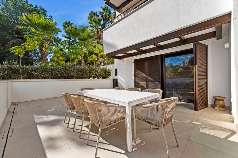Luxury Duplex for Long-Term Rental on the Golden Mile
