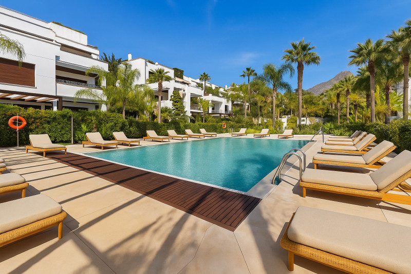 Luxury Duplex for Long-Term Rental on the Golden Mile