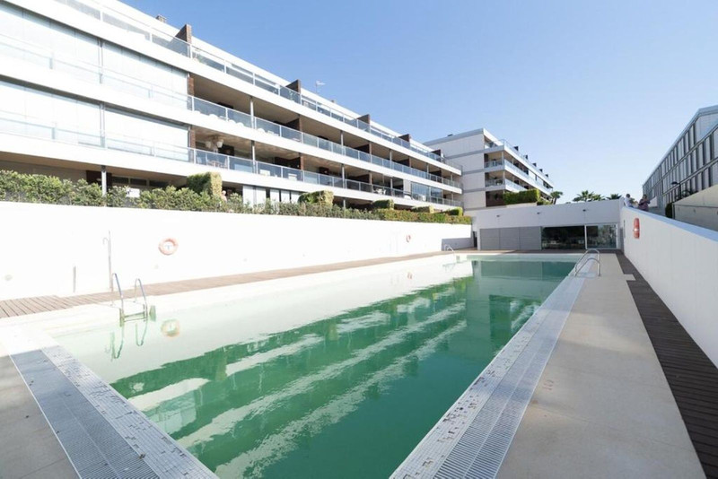 Top Floor Apartment for Long-Term Rent in Manilva
