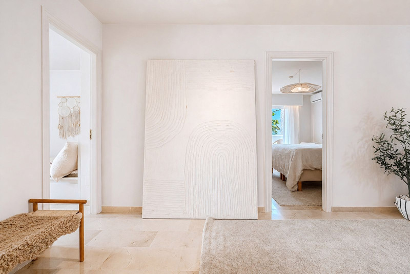 Townhouse for Sale in the Sought-After Beachside Area of San Pedro de Alcántara