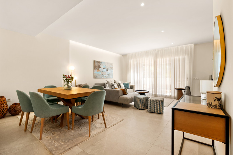 Luxury Duplex for Long-Term Rental on the Golden Mile
